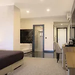 Otel Home Plus Hotel 4*