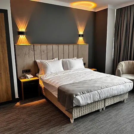 Home Plus Hotel Otel 3*