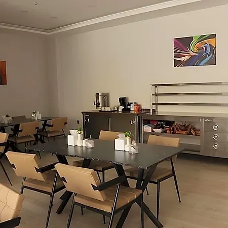 Home Plus Hotel
