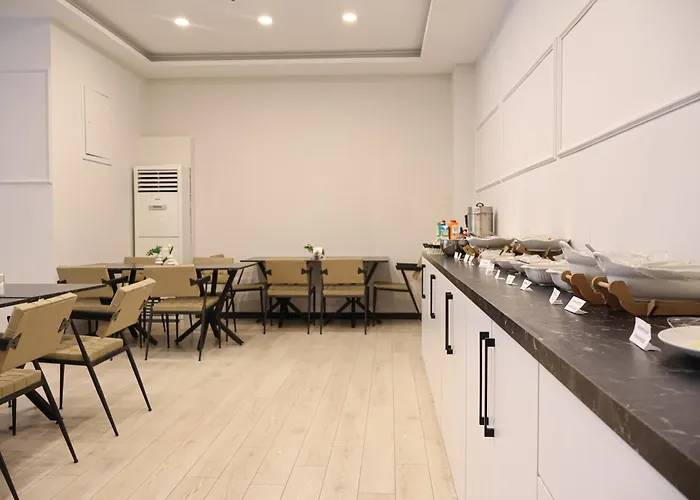 Home Plus Hotel מלון איסטמבול